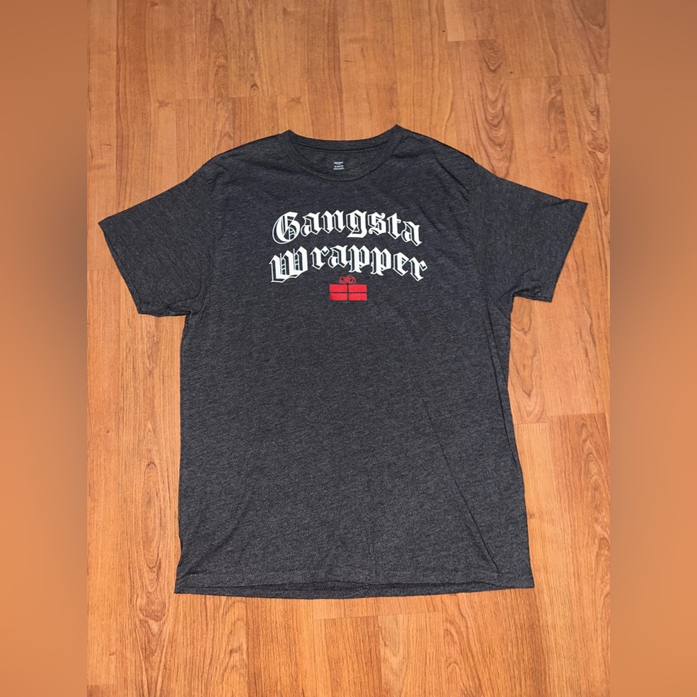 Men's Christmas Gansta Wrapper Graphic Tee Short Sleeve T Shirt Gray Size XL